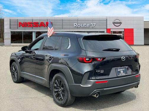 2024 Mazda CX-50 2.5 S Preferred