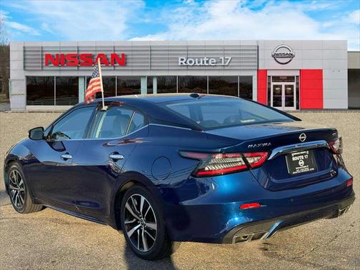 2023 Nissan Maxima SV Xtronic CVT