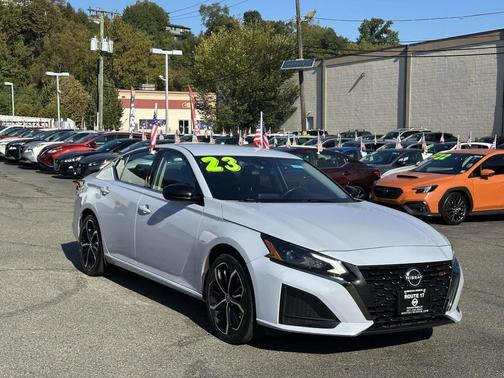 2023 Nissan Altima SR FWD
