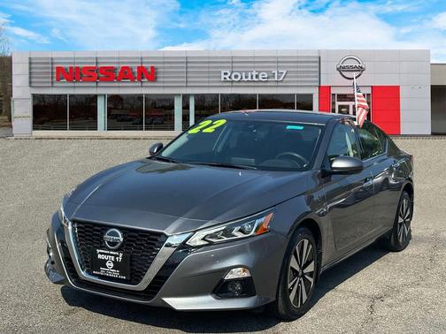 2022 Nissan Altima 2.5 SL