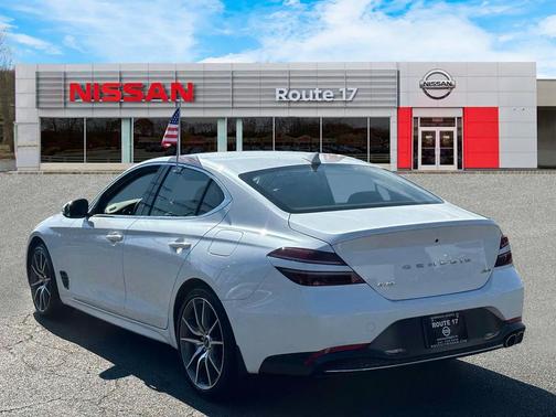 2023 Genesis G70 2.0T AWD