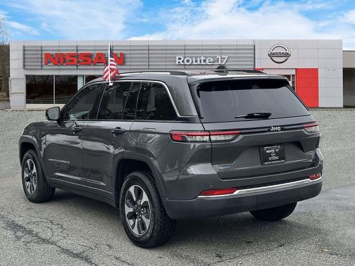 2024 Jeep Grand Cherokee 4xe Base