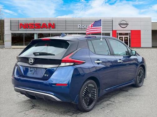 2023 Nissan Leaf SV PLUS 60 kWh