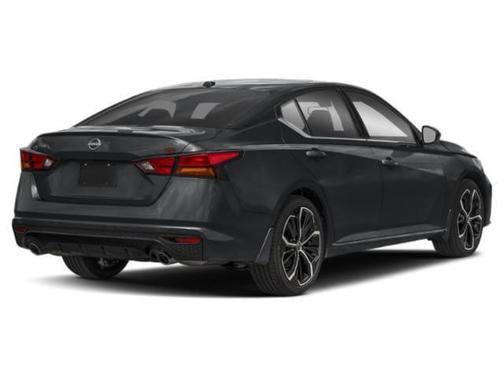 Super Black 2026 Nissan Altima SR FWD