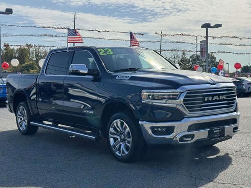 Patriot Blue Pearlcoat 2023 RAM 1500 Longhorn