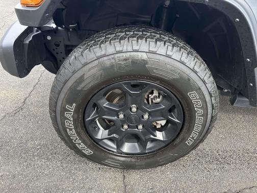 2023 Jeep Wrangler 4xe Base