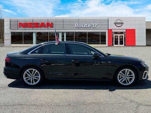 2023 Audi A4 45 S line Premium Plus