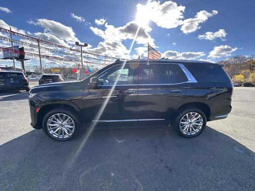 2023 Cadillac Escalade Premium Luxury