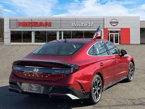 2024 Hyundai SONATA SEL