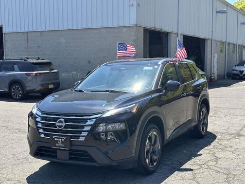 Black 2024 Nissan Rogue SV
