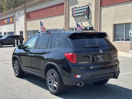 Crystal Black Pearl 2023 Honda Passport AWD EX-L