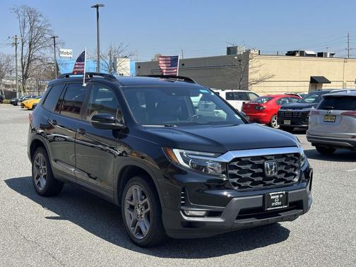 Crystal Black Pearl 2023 Honda Passport AWD EX-L