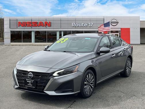 2023 Nissan Altima 2.5 SV