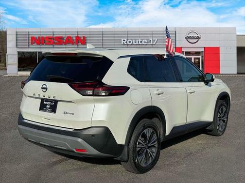 2021 Nissan Rogue SV