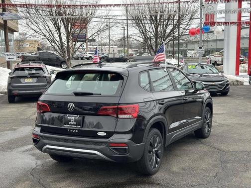 2023 Volkswagen Taos 1.5T S