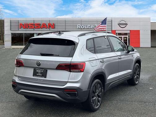 2024 Volkswagen Taos 1.5T S