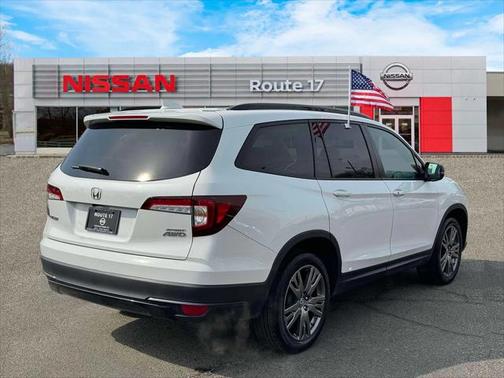 2022 Honda Pilot AWD Sport
