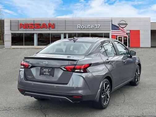 Gun Metallic 2025 Nissan Versa 1.6 S