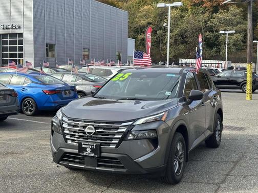 2025 Nissan Rogue S