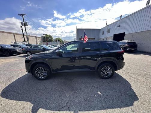 Super Black 2024 Nissan Rogue S