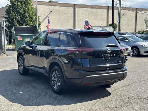 Super Black 2024 Nissan Rogue S