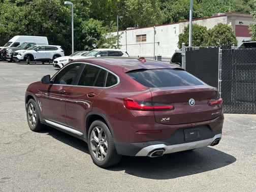 Piemont Red 2022 BMW X4 xDrive30i