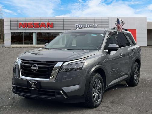 2024 Nissan Pathfinder SV 4WD