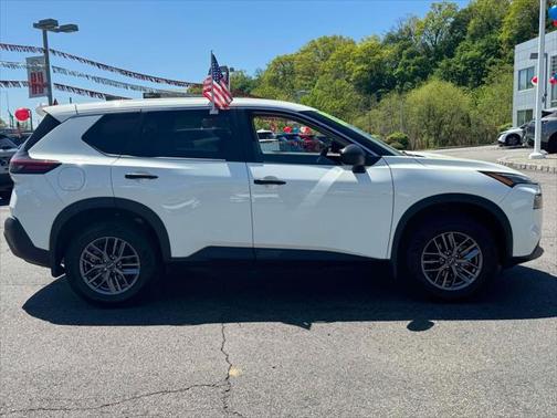 2022 Nissan Rogue S