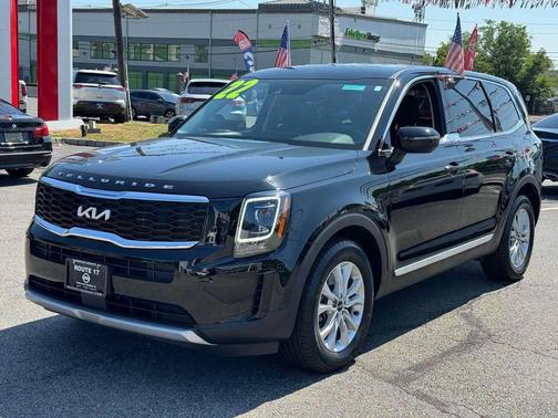 2022 Kia Telluride LX