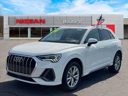 2024 Audi Q3 Premium 45 TFSI S line quattro Tiptronic