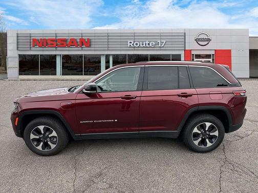 Velvet Red Pearlcoat 2024 Jeep Grand Cherokee 4xe Base
