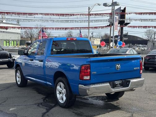 2024 RAM 1500 Classic SLT