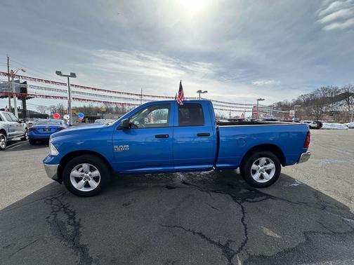 2024 RAM 1500 Classic SLT