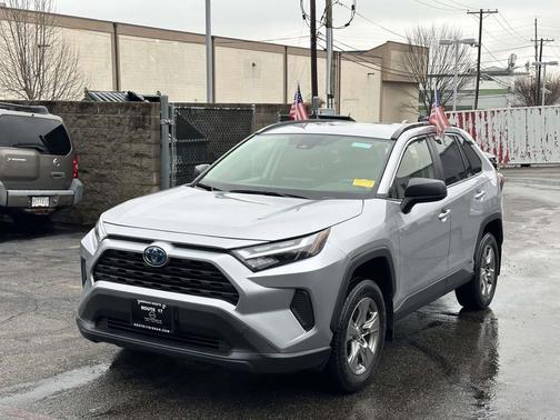 2023 Toyota RAV4 Hybrid LE