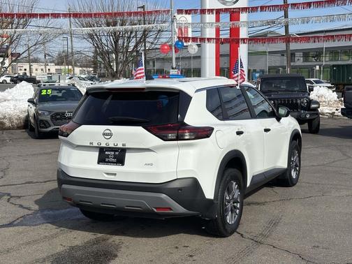 2023 Nissan Rogue S