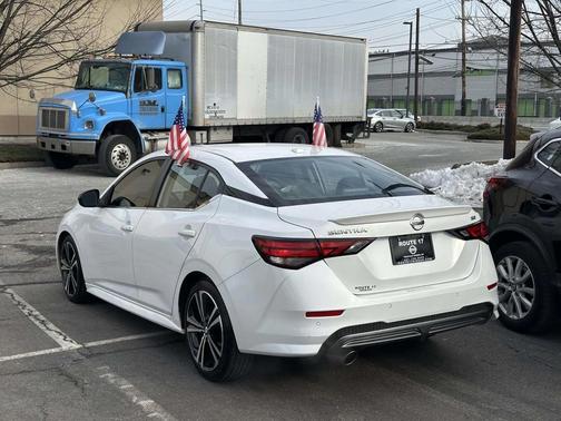 2021 Nissan Sentra SR
