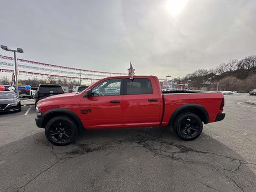 2024 RAM 1500 Classic Warlock Crew Cab 4x4 5'7' Box