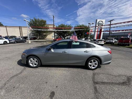 2024 Chevrolet Malibu FWD 1LT