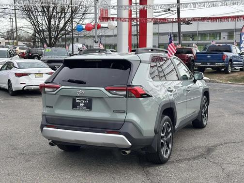 2019 Toyota RAV4 Adventure