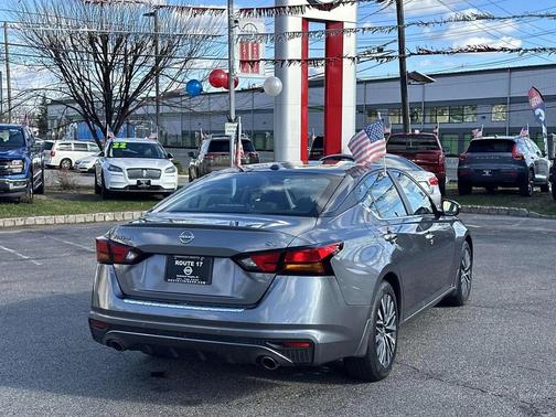 2023 Nissan Altima 2.5 SV