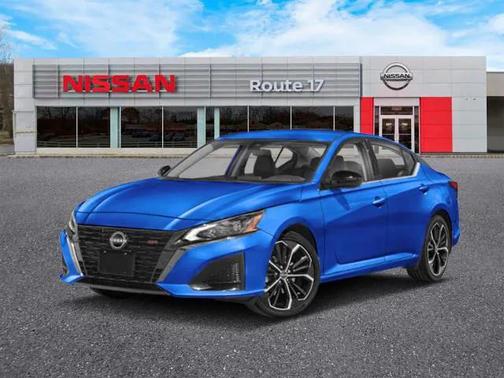 2025 Nissan Altima SR FWD