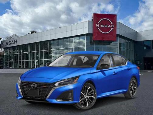 2025 Nissan Altima SR FWD