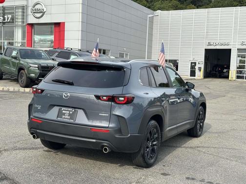 2024 Mazda CX-50 2.5 S Preferred Package