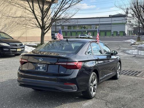 2024 Volkswagen Jetta 1.5T SE