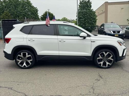 2022 Volkswagen Taos 1.5T SEL