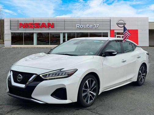 2022 Nissan Maxima SV Xtronic CVT