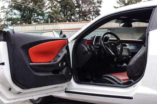 2013 Chevrolet Camaro 2LT