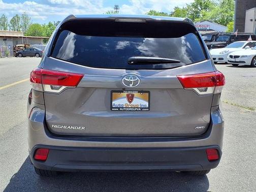 2017 Toyota Highlander LE