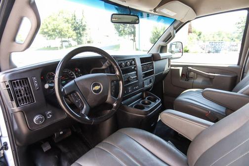 2023 Chevrolet Express 2500 RWD 2500 Extended Wheelbase WT