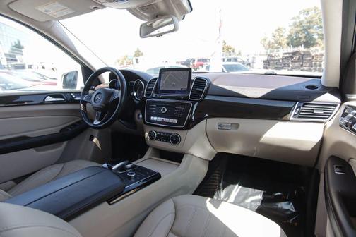 2017 Mercedes-Benz GLS 450 4MATIC